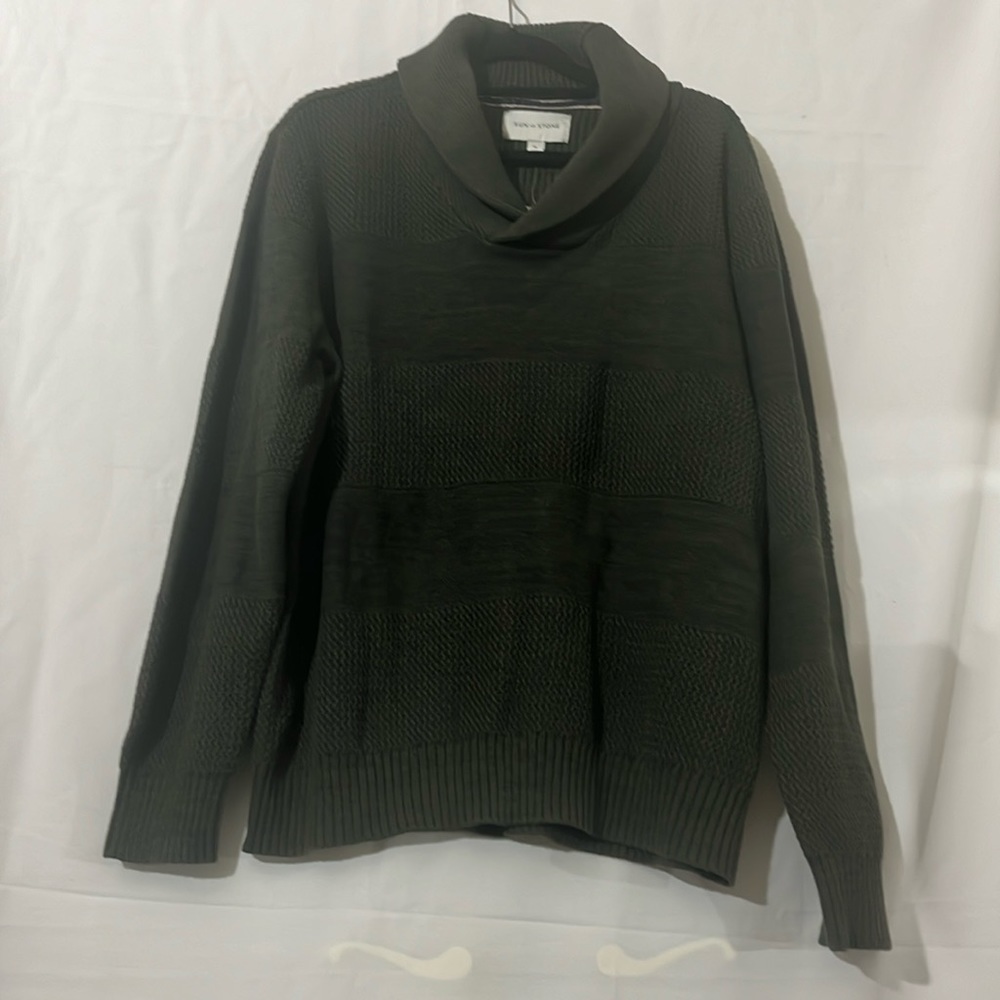 Men's Sun + Stone Shawl-Collar Sweater, Dark Gray/Green Color. Size XL. NWT.